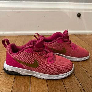Nike Air Max Motion LW 917657-600 Pink Gold White Girls Size 10C - Like new